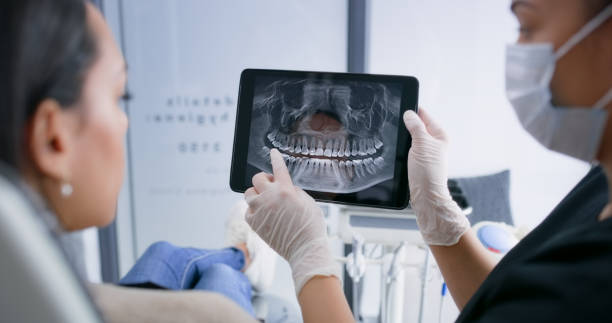 Licensed Tooth Extraction service in Ecorse, MI - Smile Center Dentistry